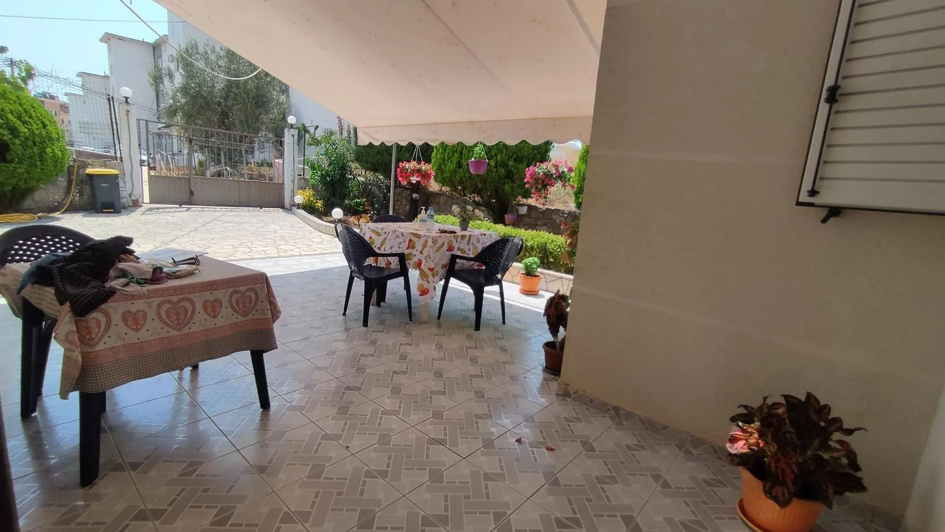 Villa Sidorela Ksamil Guest house